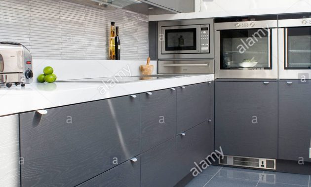 Stunning Dark Grey Kitchen Floor Tiles Gallery Including inside measurements 975 X 1390