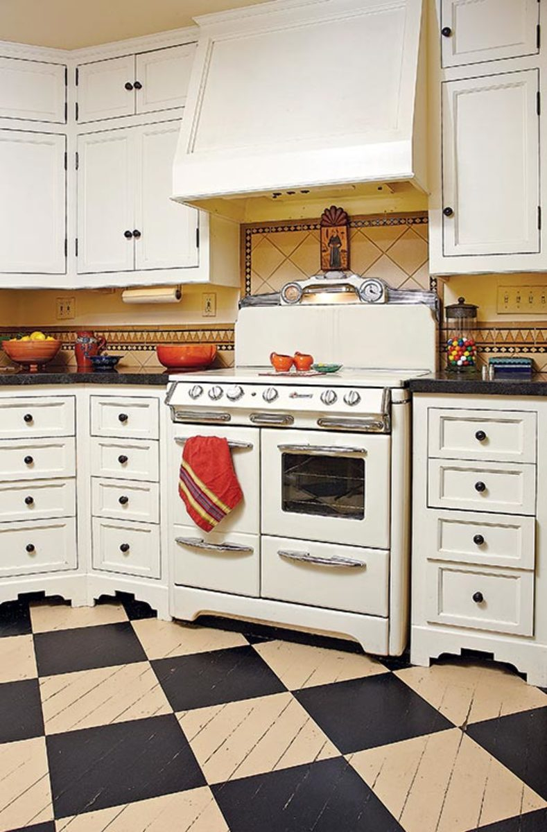 The Best Flooring Choices For Old House Kitchens Old House pertaining to proportions 789 X 1200