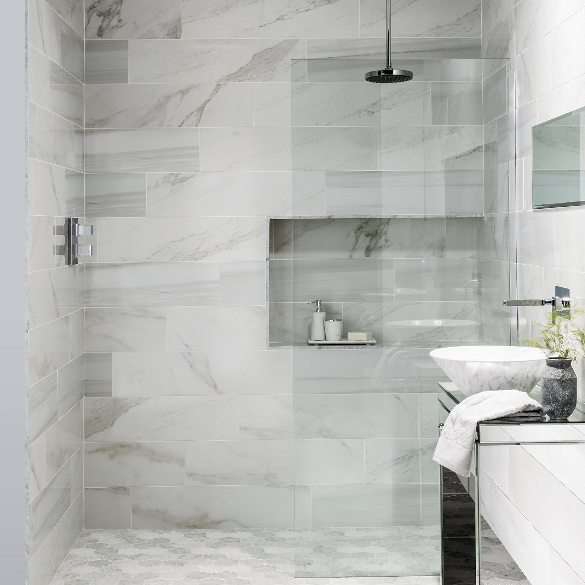 These Faux Marble Tiles Have Got Everyone Talking for dimensions 1185 X 1185