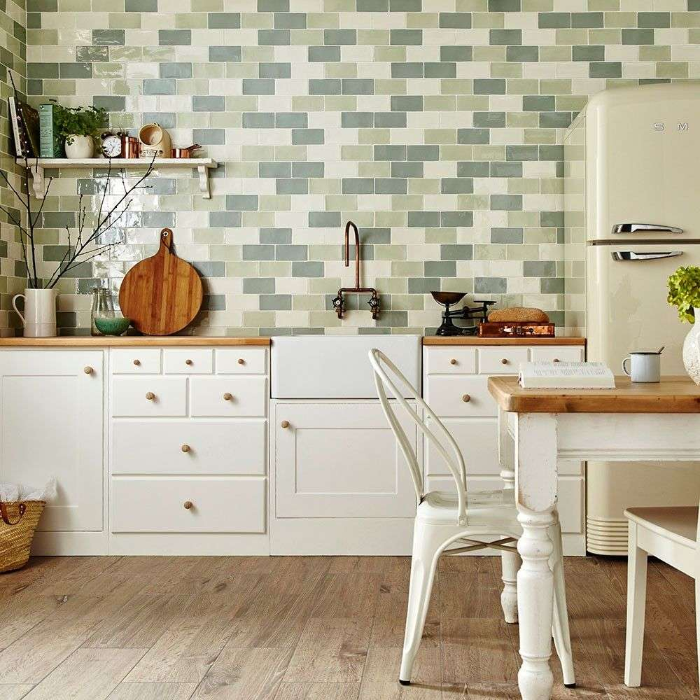 Top 10 Kitchen Tiles Fab Splashback And Floor Ideas intended for measurements 1000 X 1000