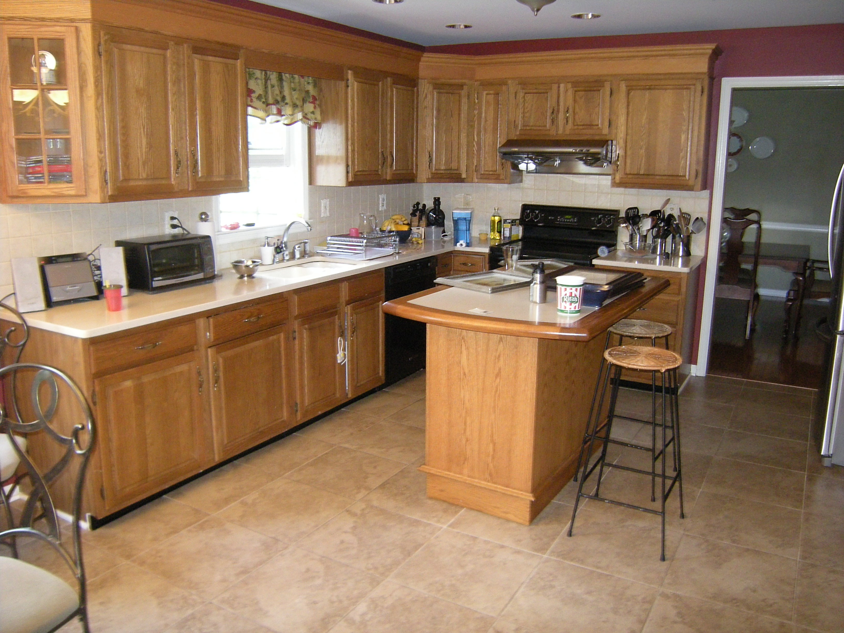 With Brown Tile Grey Along Oak Cabinets In Kitchen Floor in proportions 3264 X 2448